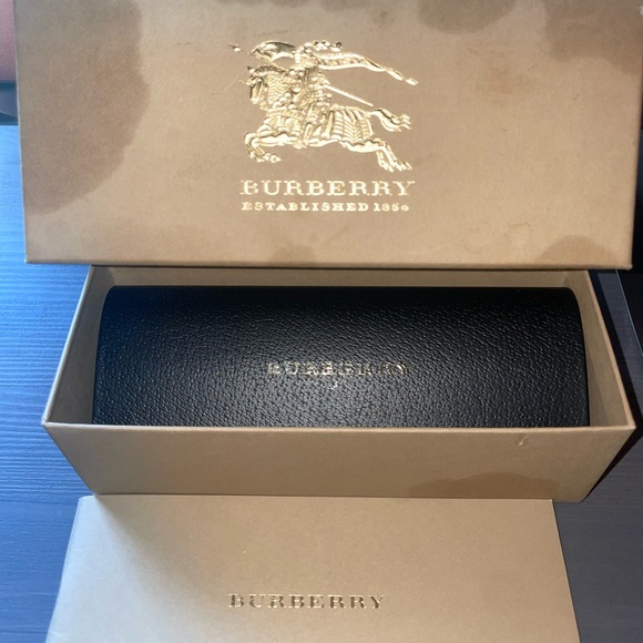 Stylish Burberry Glasses (NWT) - Picture 5 of 7